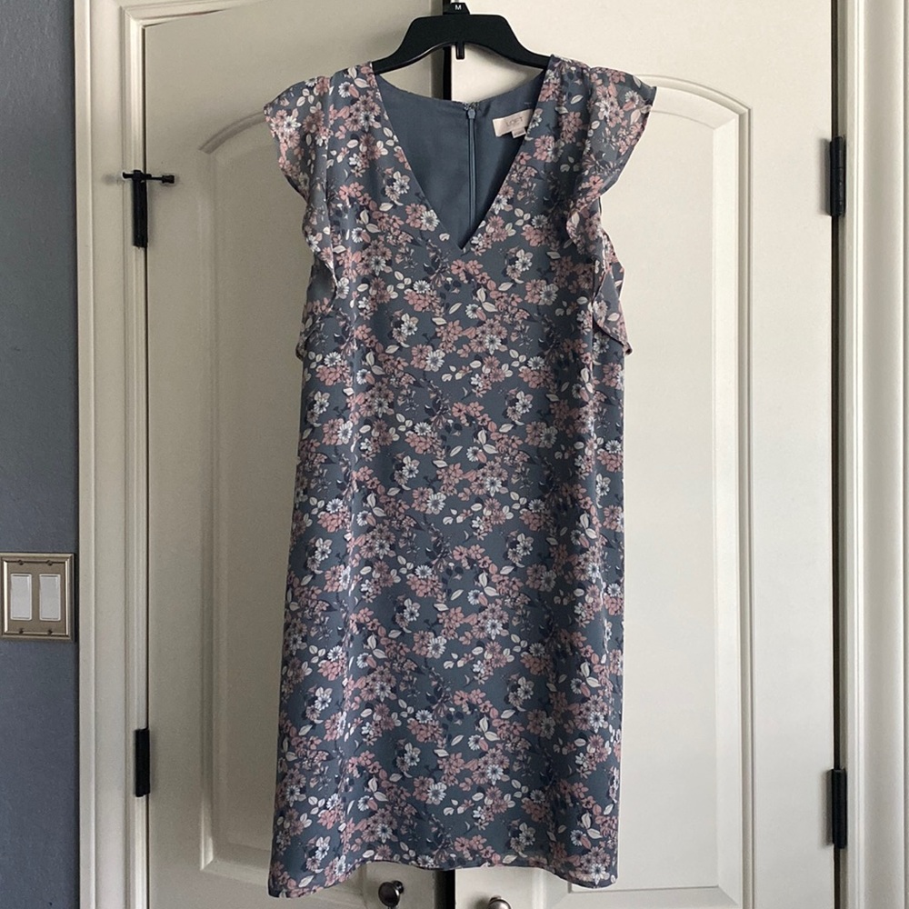 Ann Taylor Loft Dress- flutter sleeves - M